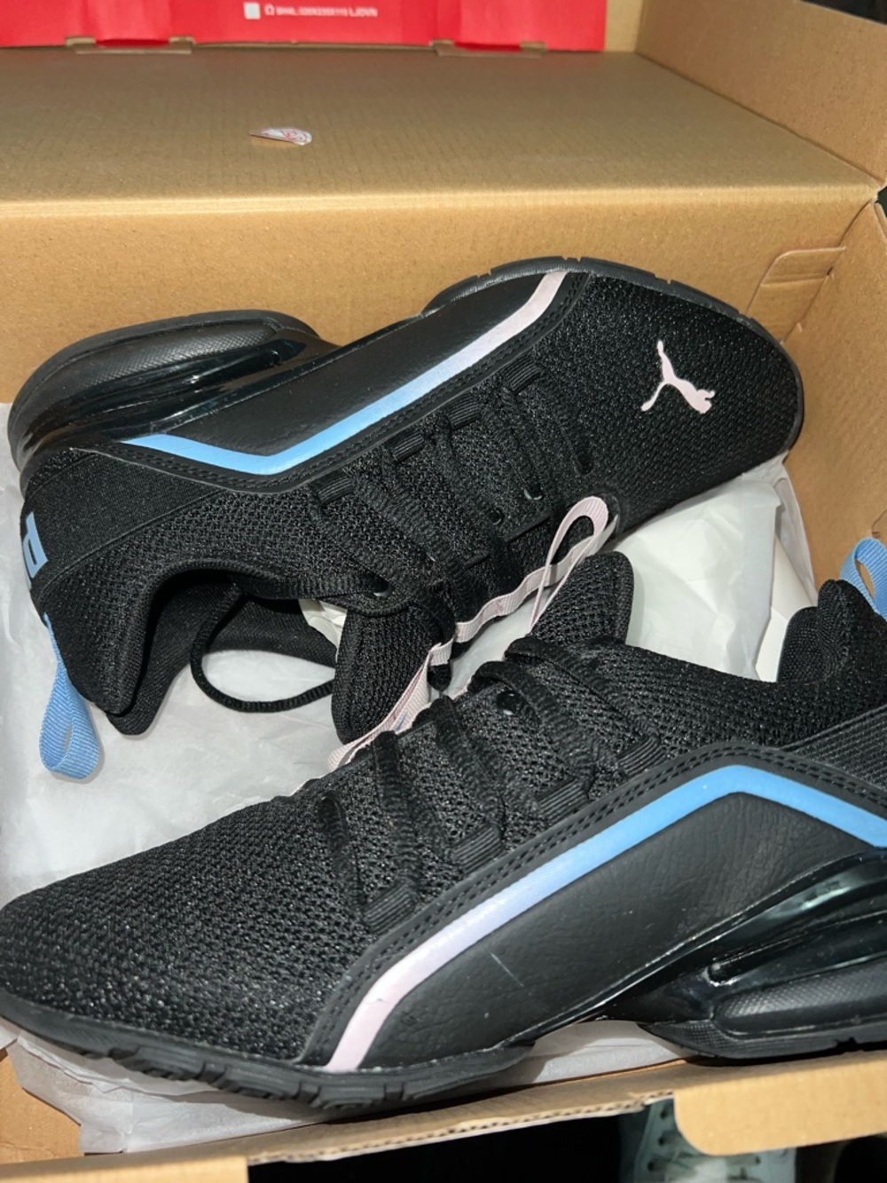 Puma women's Axelion black with pink and blue